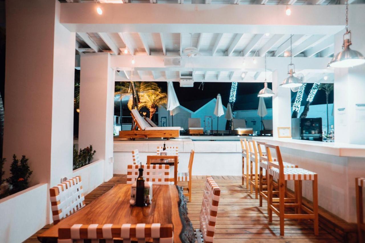Luna Beach Luxury Boutique Beach Front Resort Jobs Bight Εξωτερικό φωτογραφία