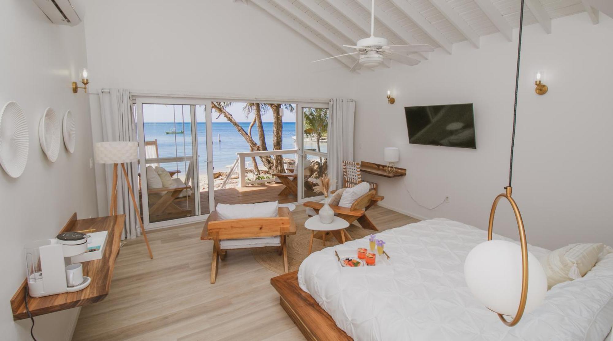 Luna Beach Luxury Boutique Beach Front Resort Jobs Bight Εξωτερικό φωτογραφία