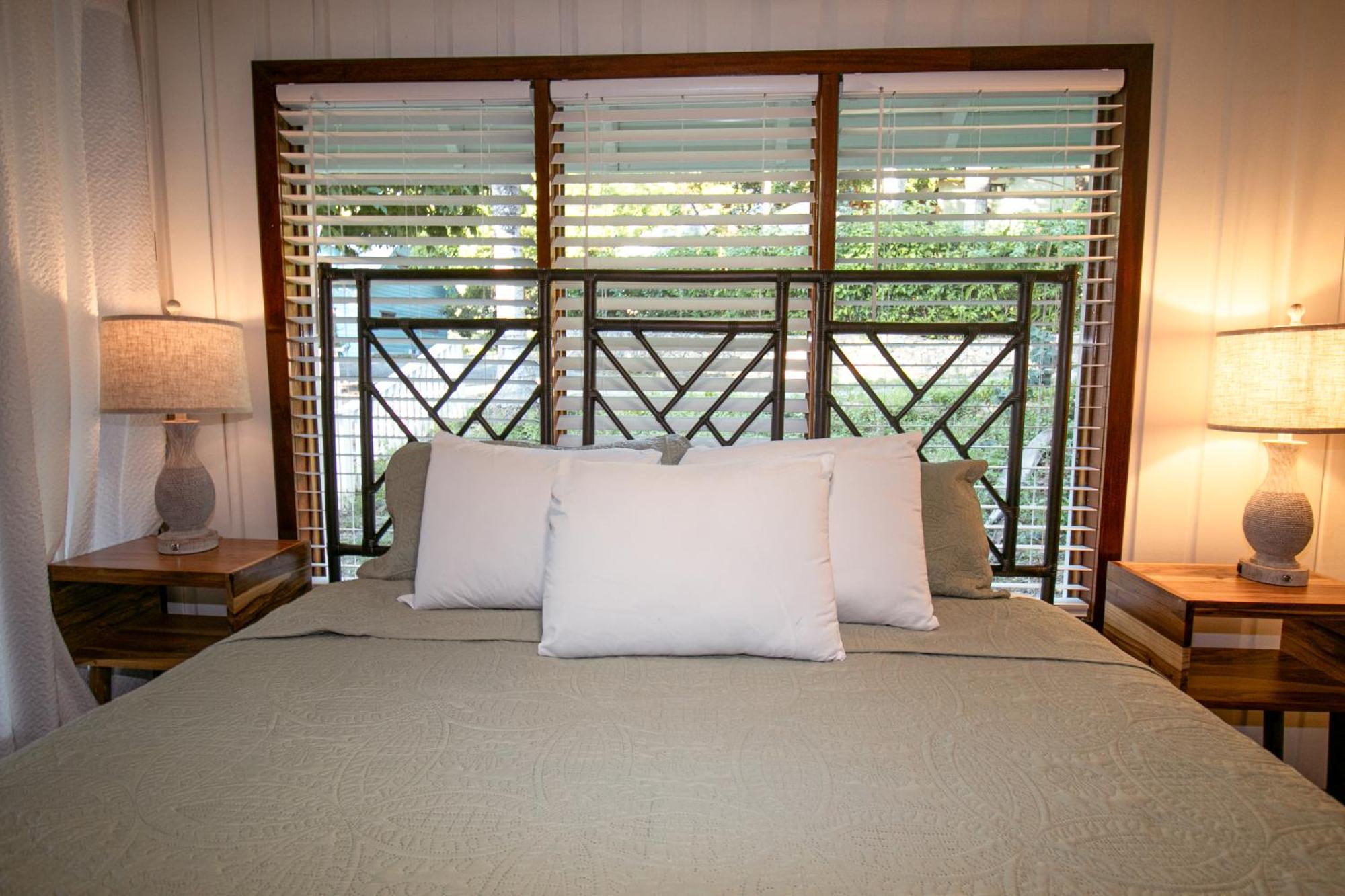 Luna Beach Luxury Boutique Beach Front Resort Jobs Bight Εξωτερικό φωτογραφία
