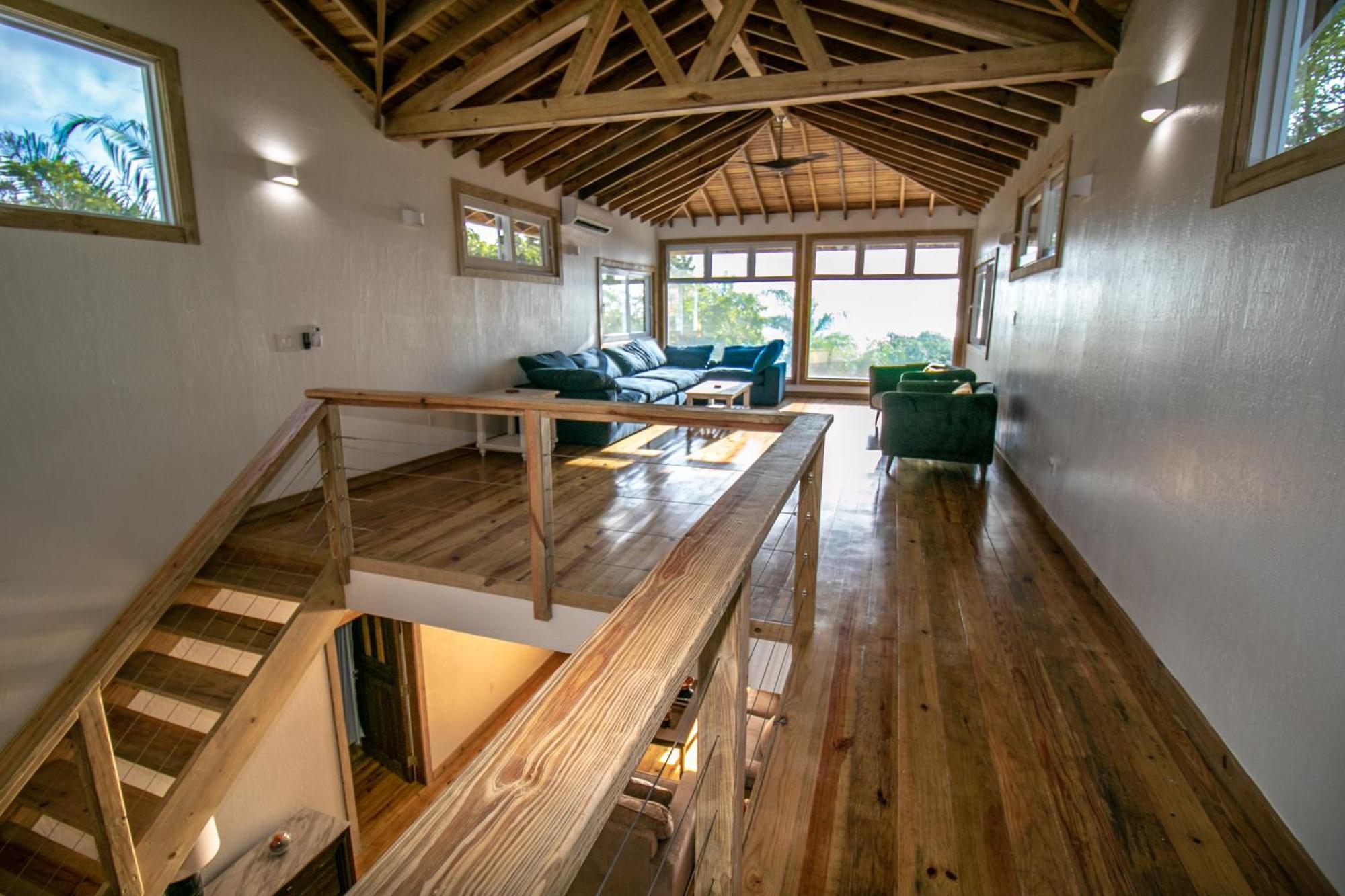 Luna Beach Luxury Boutique Beach Front Resort Jobs Bight Εξωτερικό φωτογραφία