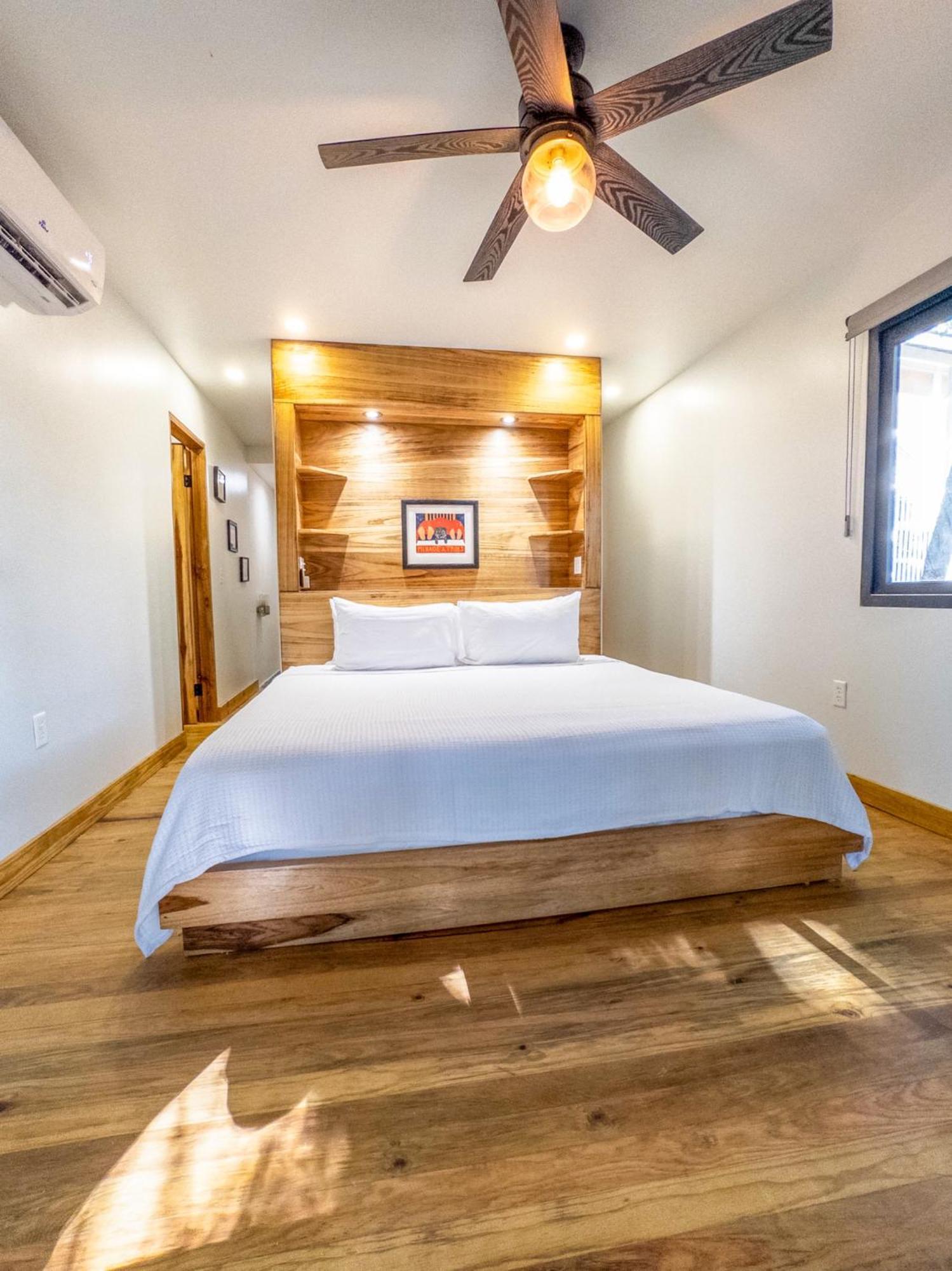 Luna Beach Luxury Boutique Beach Front Resort Jobs Bight Εξωτερικό φωτογραφία